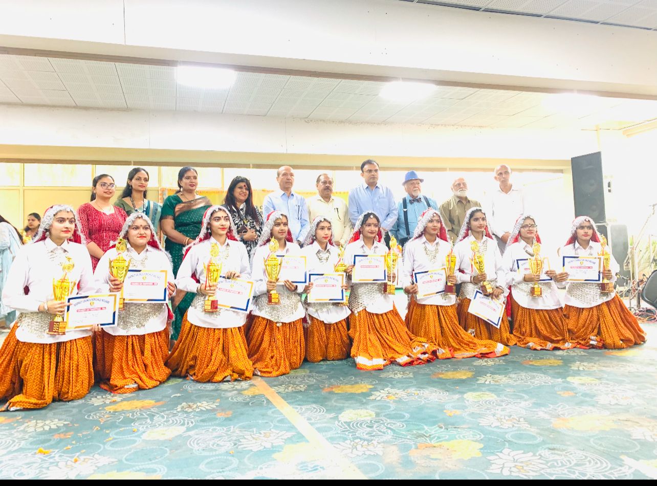 District level prize honour